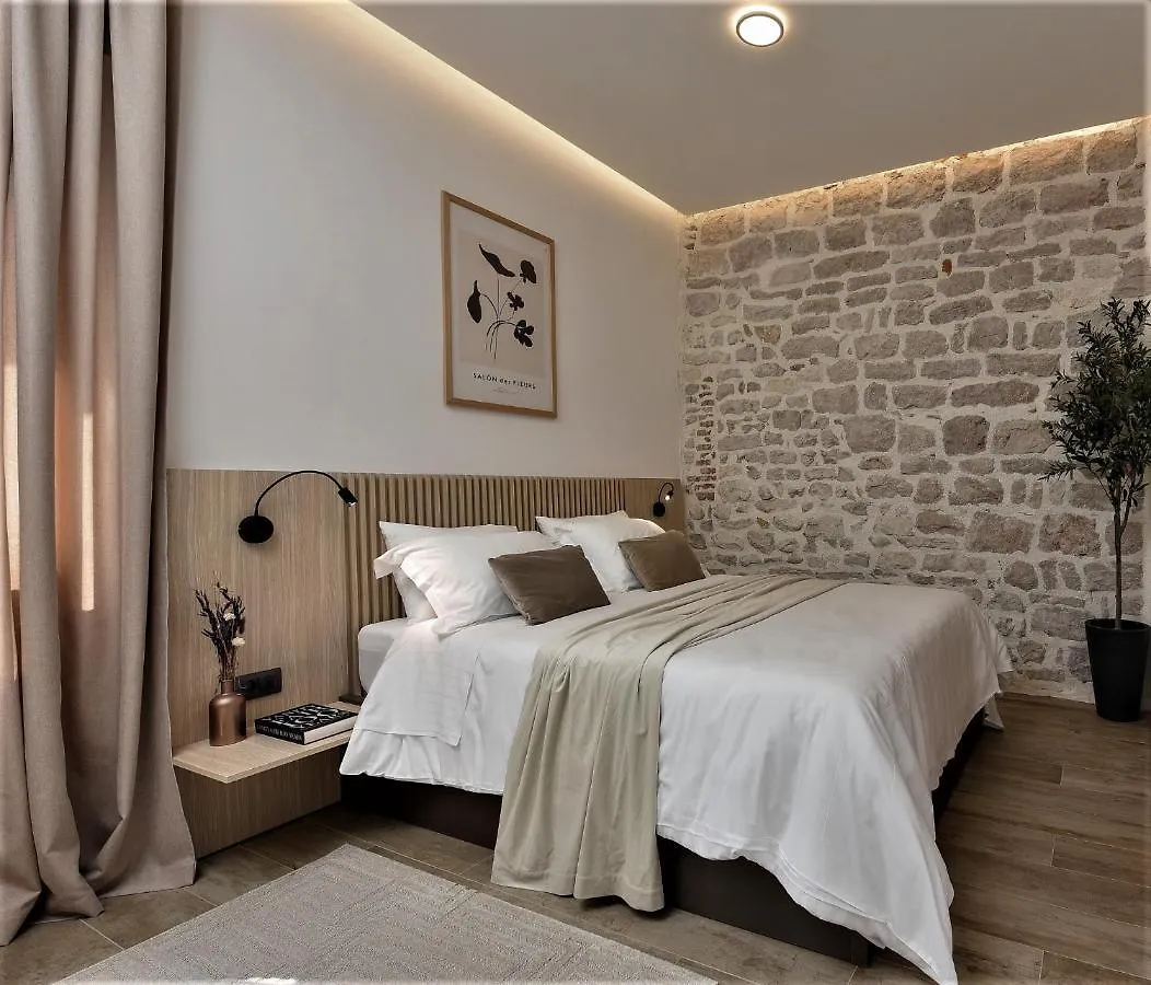 New!Beautiful Modern Bedrooms And Apt Old Town Zadar- Great Location
